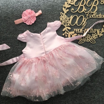 PRINCESS BABY GOWN 577-MY20*4 (W HAIRBAND) 1913