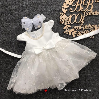 PRINCESS BABY GOWN 577-MY20*4 (W HAIRBAND) 1913