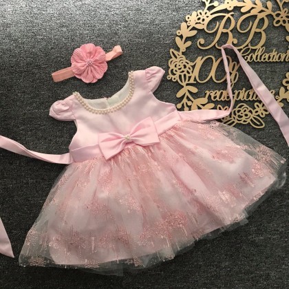 PRINCESS BABY GOWN 577-MY20*4 (W HAIRBAND) 1913