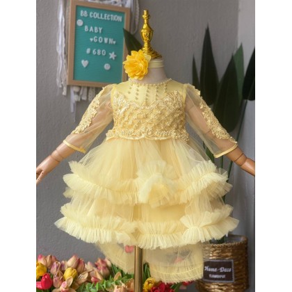 PRINCESS BABY GOWN 680- (W HEADBAND) 88031 PRINCESS BABY GOWN 680- (W HEADBAND) 88031